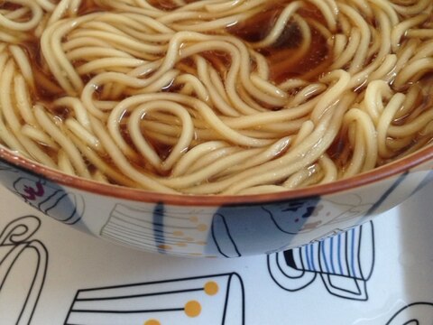 シンプル♪シンプル♪生麺で醤油ラーメン(*^^*)
